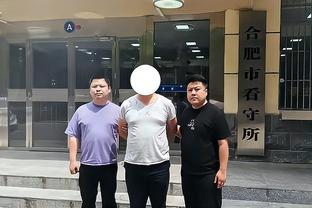 泰国队中场素巴楚：与中国队比赛非常激烈，客场赢新加坡也非易事